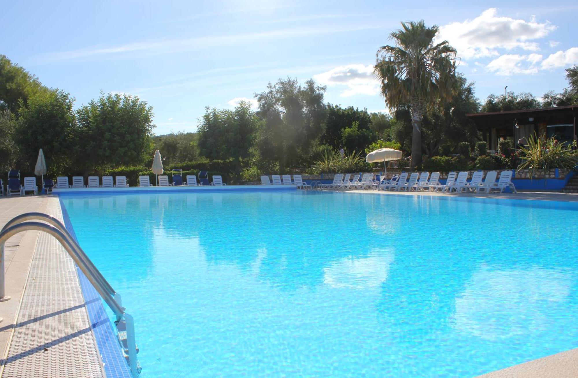 Villaggio Uliveto Rodi Garganico Buitenkant foto